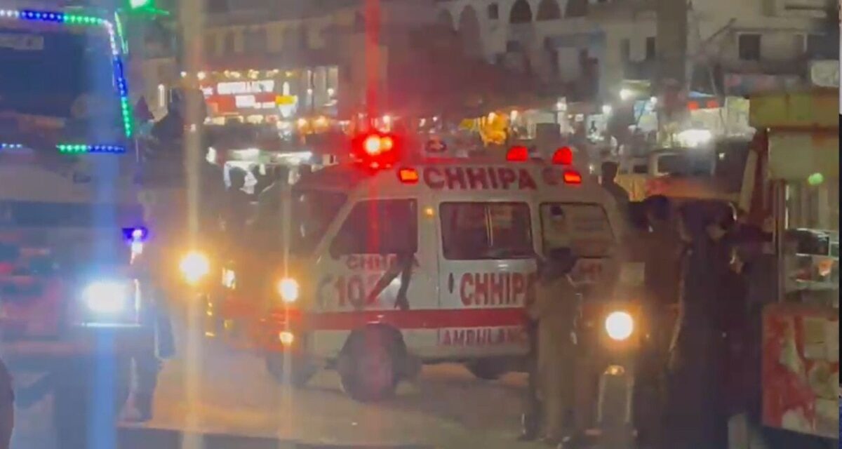विस्फोटक से लदी गाड़ी और निशाने पर रेंजर्स हेडक्वार्टर… आत्मघाती हमले से दहल उठा कराची