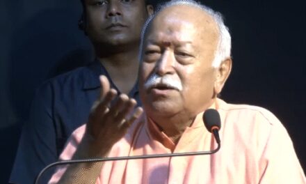 भागवत बोले-पांच महाद्वीपों के लोग RSS से ट्रेनिंग मांग रहे:दुनिया को भारत से सही रास्ता दिखाने की उम्मीद, लेकिन पहले हमें मजबूत बनना होगा