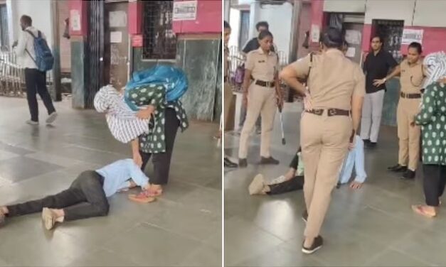 महिला के पैर पकड़ रोया युवक, लोग बोले