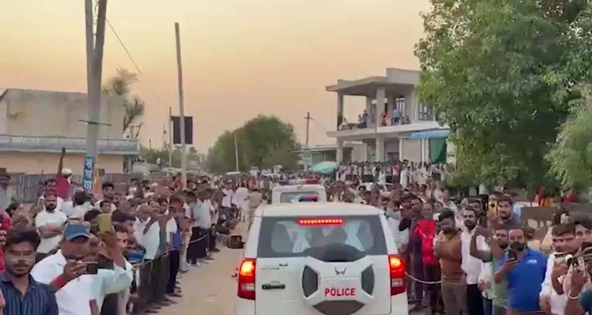 फिल्मी स्टाइल में लूटे थे 35 लाख, अब बोल रहे