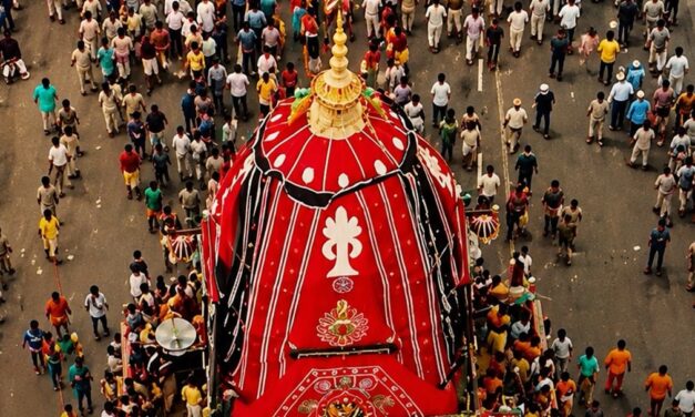 Jagannath Rath Yatra मजार पर क्यों रुकती है?