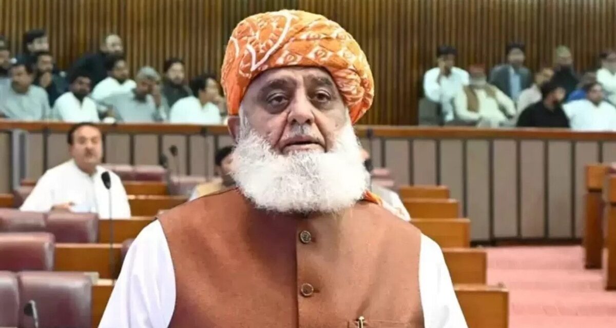 'भारत ने दफनाए थे हमारे जवानों के शव', फजलुर रहमान ने खोली PAK की पोल
