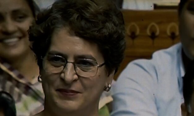 संसद में गरजीं Priyanka Gandhi, सरकार से पूछे तीखे सवाल!
