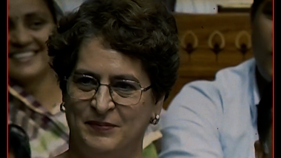संसद में गरजीं Priyanka Gandhi, सरकार से पूछे तीखे सवाल!
