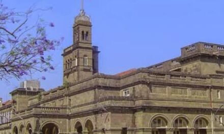 भास्कर अपडेट्स:पुणे यूनिवर्सिटी का कर्मचारी फर्जी डिग्री बेचते पकड़ाया: ₹70 हजार लेकर नकली मार्कशीट-डिग्री दी, सस्पेंड; पुलिस जांच शुरू