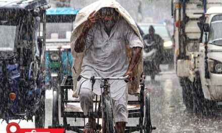 गुजरात-महाराष्ट्र में आज भारी बारिश की चेतावनी, सेना स्टैंडबाय पर:गुजरात में स्कूल-कॉलेज बंद; हरिद्वार में गंगा खतरे के निशान तक पहुंची