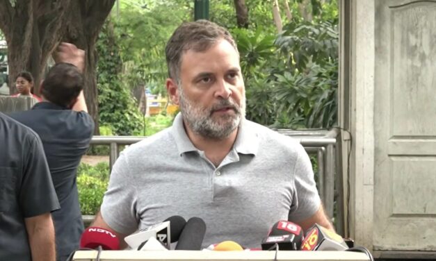 'आप BJP से हैं क्या?' पुलिसकर्मियों के परिजनों के सवाल पर बोले राहुल गांधी