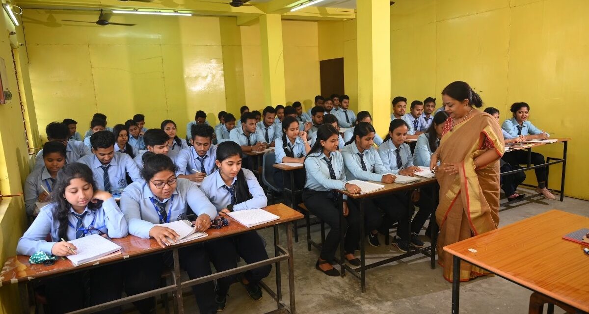 बिहार के स्कूलों में अब शनिवार को होगा हाफ-डे, नई टाइम टेबल जारी