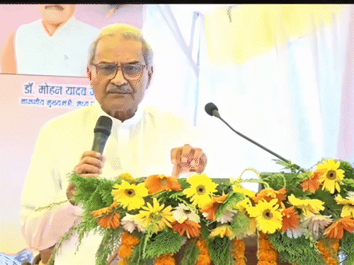 भाजपा सांसद बोले-शुद्ध पेट्रोल तुम्हारे बाप के घर से आएगा?:एथेनॉल के विरोध पर भड़के, कहा