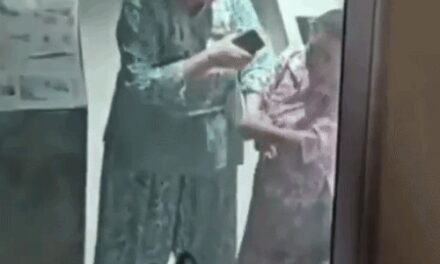 गुरुग्राम में नौकरानी से मारपीट में कारोबारी की पत्नी गिरफ्तार:₹100 करोड़ के फ्लैट में मुंह दबाया, बाल खींचे; पड़ोसी ने VIDEO बनाया