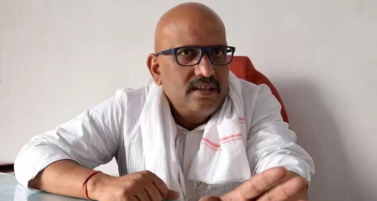 UP कांग्रेस की ओवरहॉलिंग, संगठन से कई जिलाध्यक्षों की होगी छुट्टी