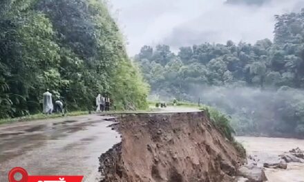 यूपी-एमपी समेत 10 राज्यों में भारी बारिश का अलर्ट:ओडिशा में अधिकारियों को छुट्‌टी से वापस बुलाया; 2.37 लाख से ज्यादा लोग रिलीफ कैंप भेजे गए