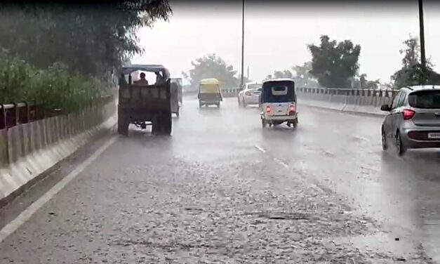 सावन सूखा नहीं जाएगा… दिल्ली-NCR अगले 2 घंटे लगातार मूसलाधार बारिश