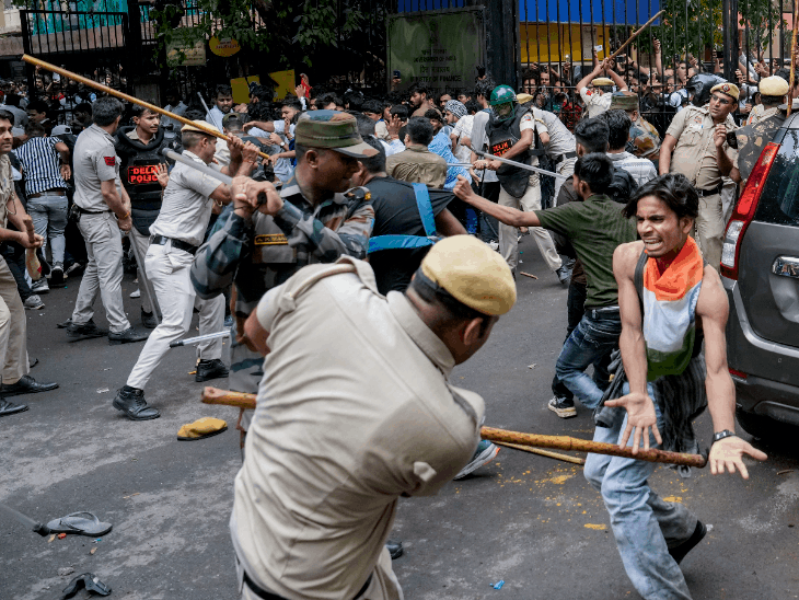 NEET-UG छात्रों ने जांच कमेटी बदलने की मांग की:सुप्रीम कोर्ट ने कहा