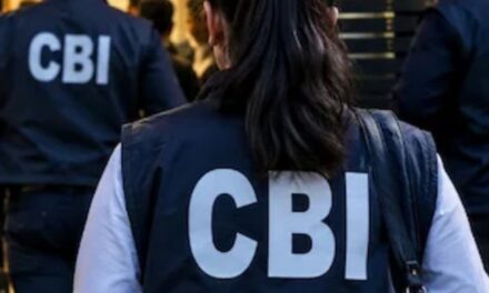 CGST के सुपरिंटेंडेंट-कंसल्टेंट ने 1 करोड़ की रिश्वत मांगी:CBI ने 10 लाख लेते गिरफ्तार किया; महाराष्ट्र के रायगढ़ का मामला