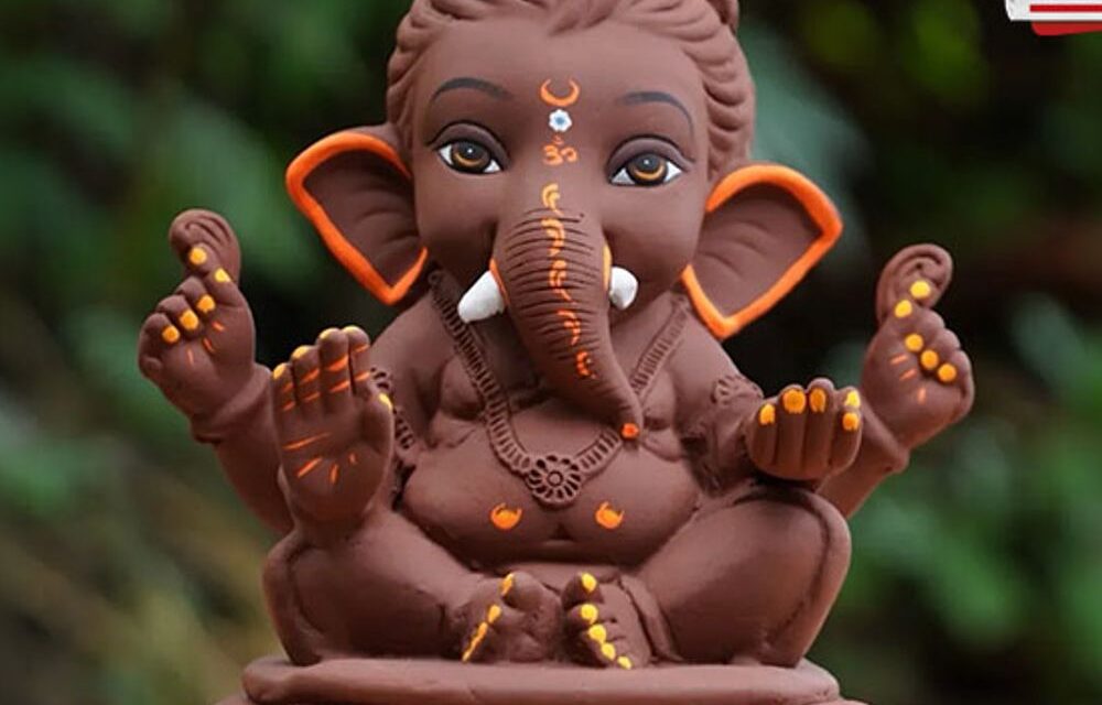 दैनिक भास्कर का ‘मिट्टी के गणेश’ अभियान:देश की मिट्टी से ही बने हों मंगलमूर्ति, घर में ही विसर्जन करें