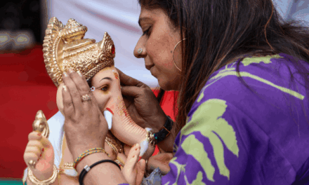 गणेश विसर्जन शुरू