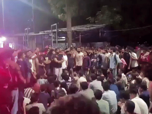 IIT बॉम्बे सुसाइड केस में प्रोफेसर सस्पेंड:संस्थान ने माफी मांगी, कहा था