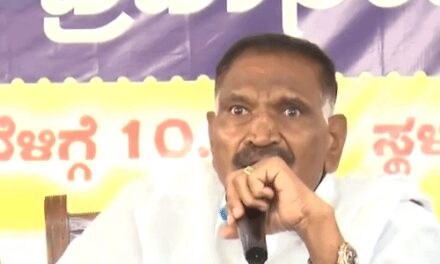 कर्नाटक के मंत्री बोले