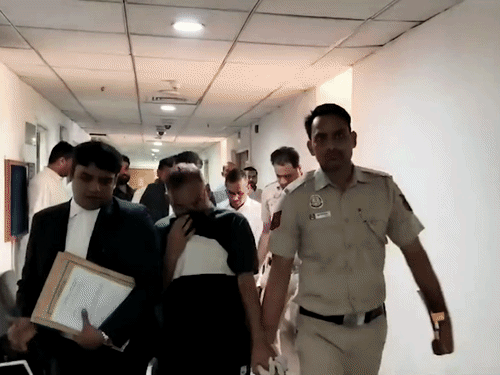 NEET-UG पेपर लीक, आरोपी के बेटे पर 2 साल बैन:NTA ने परीक्षा देने पर रोक लगाई; CBI का आरोप