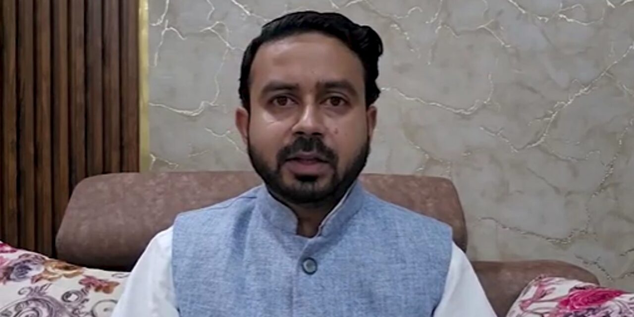 'PDA में A का मतलब ओवैसी', सपा-कांग्रेस विवाद पर AIMIM का तंज