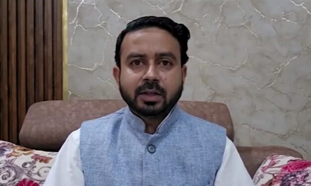 'PDA में A का मतलब ओवैसी', सपा-कांग्रेस विवाद पर AIMIM का तंज