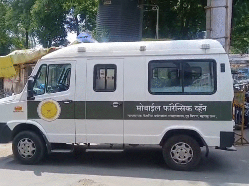 महिला ने पिता का शव 4 साल फ्रीजर में रखा:लगाव के चलते अंतिम संस्कार नहीं किया; ₹50 लाख खर्च किए, मुंबई का मामला