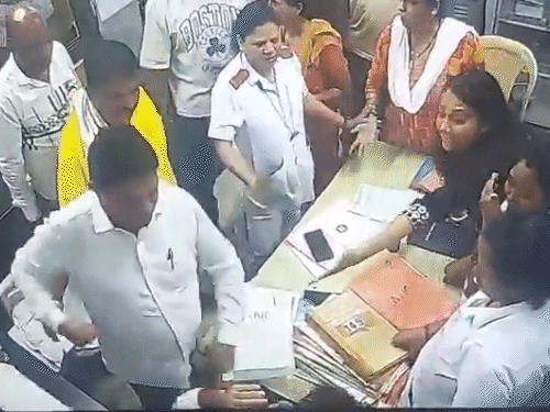 डॉक्टरों पर हमलों से सुप्रीम कोर्ट नाराज:कहा