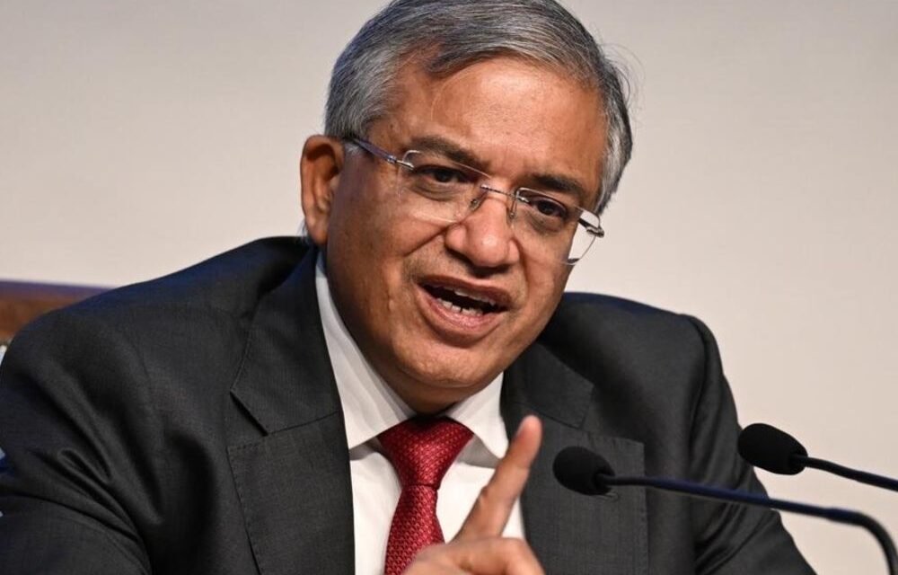केरलम सरकार का ज्ञानेश कुमार के खिलाफ जांच का आदेश:2006 में PWD इंजीनियर की आत्महत्या का मामला; मुख्य चुनाव आयुक्त तब राज्य में सचिव थे