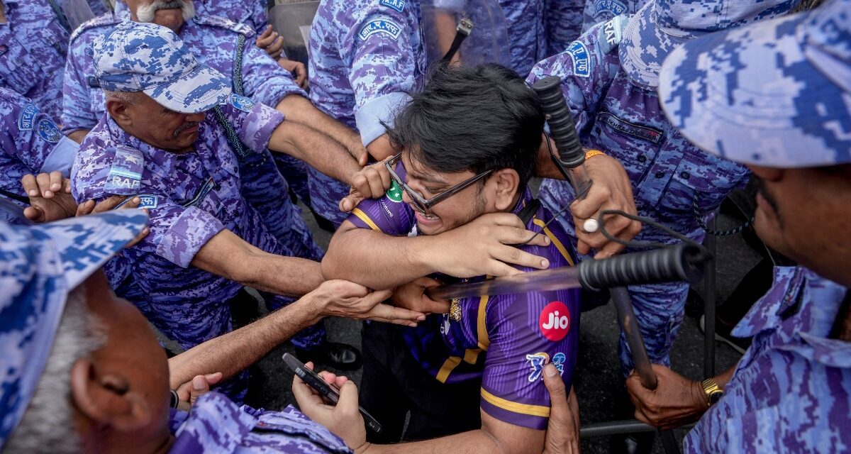 CJP ने बुलाया, लेकिन कोई नहीं आया… दूसरे दिन हल्के पड़े कॉकरोच