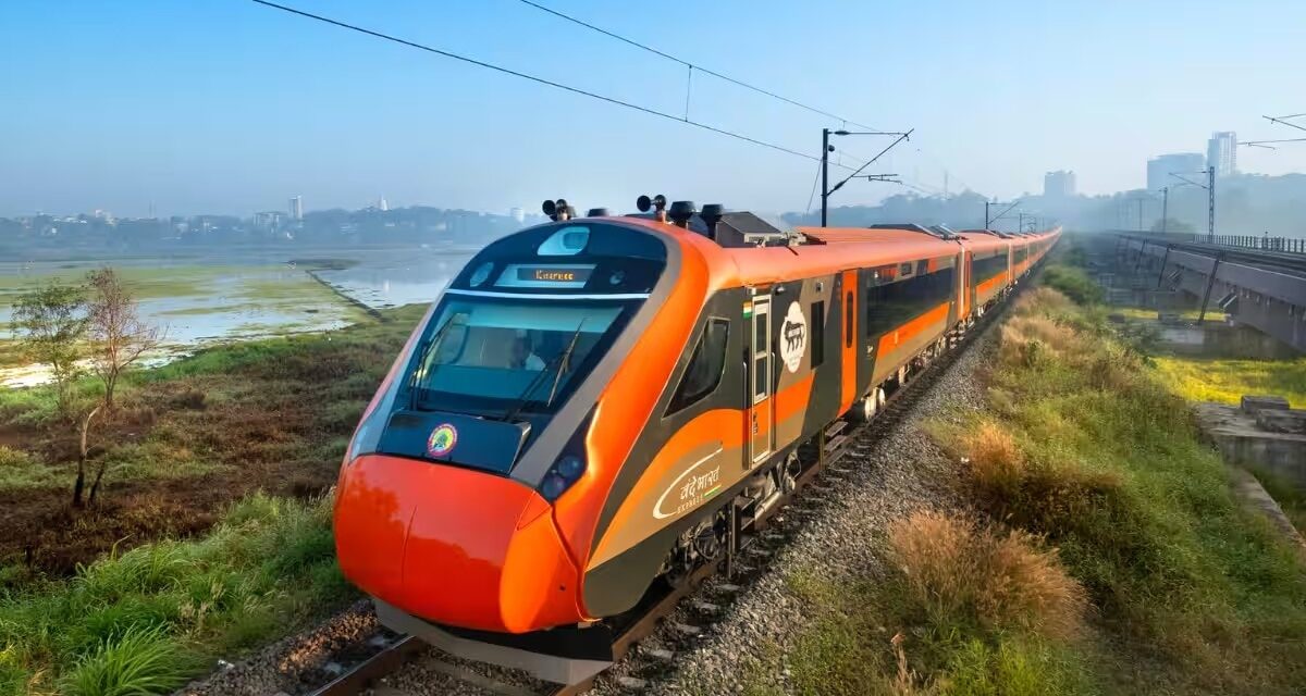 13 घंटे में 994 KM, ₹2600 किराया! SPL वंदे भारत में बुकिंग शुरू