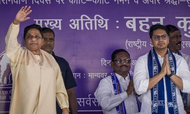 आकाश फिर उतरेंगे यूपी की जमीन पर, मायावती ने इस मिशन पर लगाया