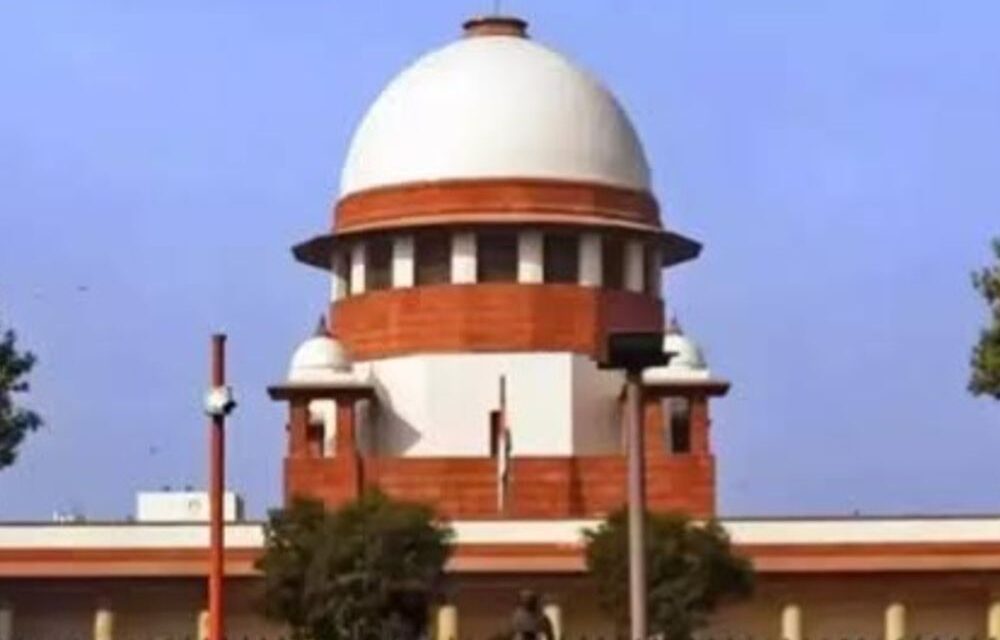 सुप्रीम कोर्ट की सड़क सुरक्षा पर अफसरों को चेतावनी:कहा-काम नहीं हुआ तो हाईकोर्ट के गेट पर धरना देंगे; सॉलिसिटर जनरल को घर नहीं जाने देंगे