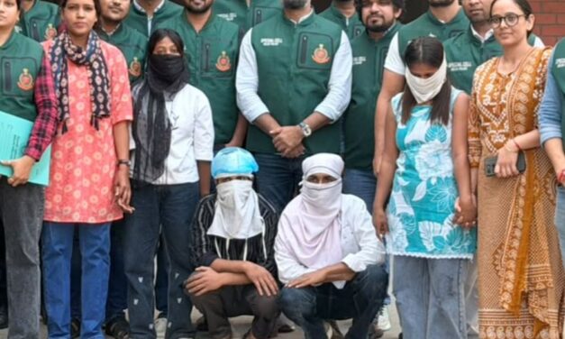 टाइगर श्रॉफ केस में दिल्ली से 4 आरोपी गिरफ्तार:इनमें 2 महिलाएं, हथियार सप्लाई करने का आरोप; एक्टर पर मुंबई में फायरिंग हुई थी