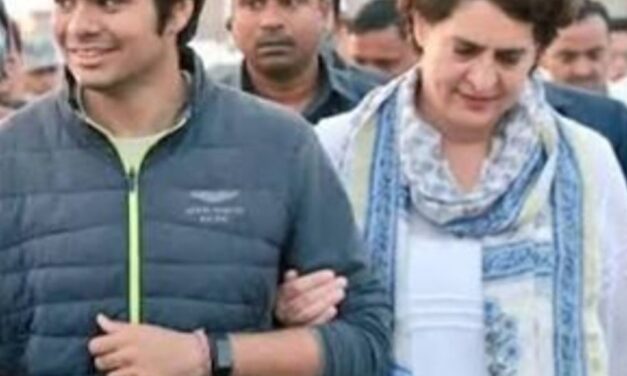 बीकानेर हाउस ने रेहान वाड्रा की प्रदर्शन वाली तस्वीरें हटाईं:प्रियंका गांधी बोलीं
