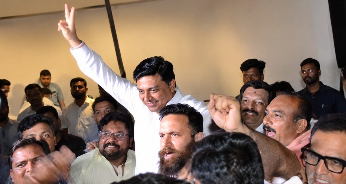 नागपुर MLC चुनाव में कांग्रेस के अभिजीत वंजारी की जीत, लगातार दूसरी बार मारी बाजी